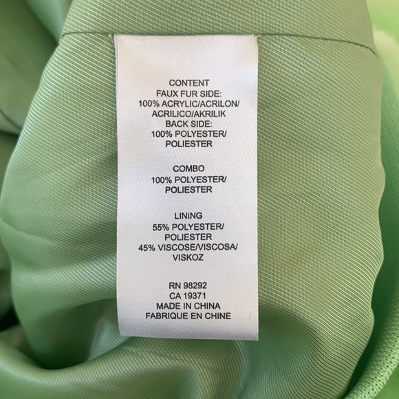 SOFTEST COAT EVER Tibi Faux Fur Bomber Style Jacket Green Small - Picture 9 of 9